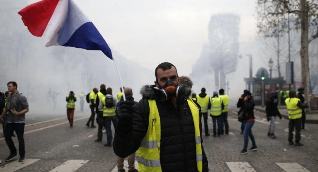 Κίτρινα Γιλέκα: 8.400 συλλήψεις από την εμφάνιση του κινήματος